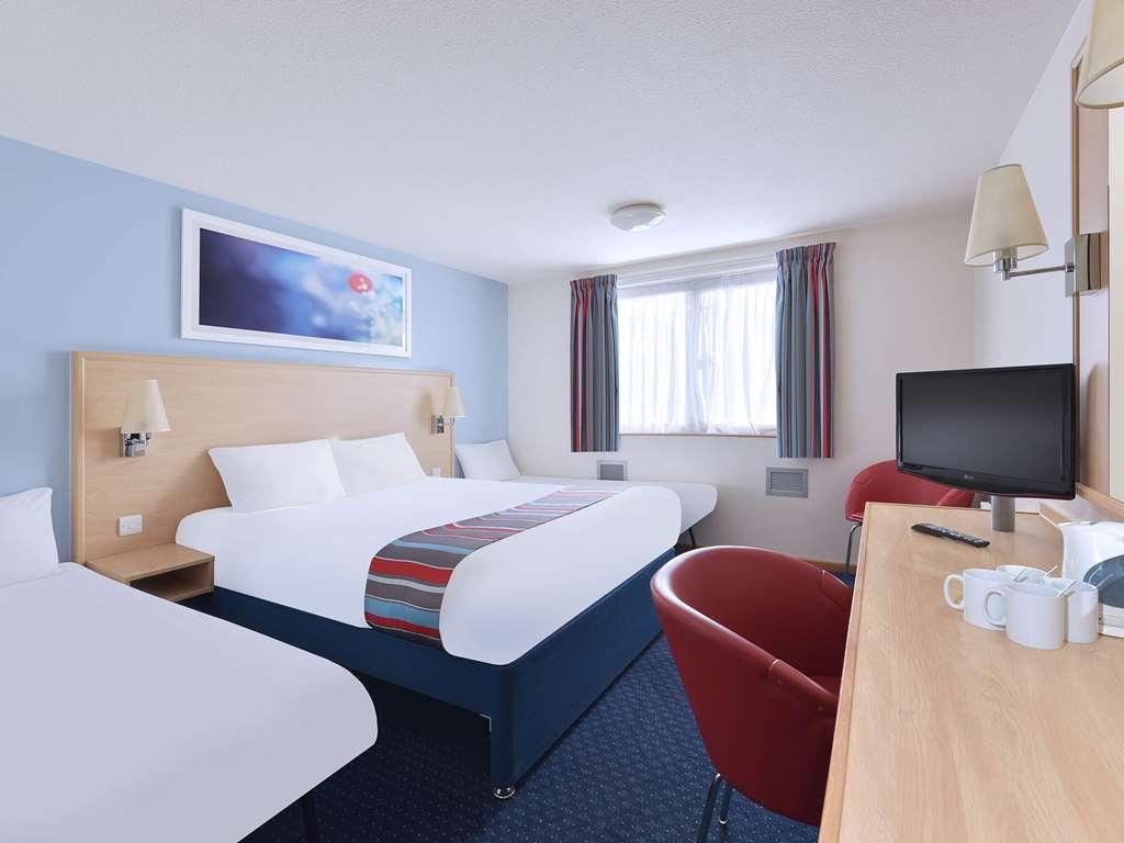 Travelodge Halifax Amenities photo