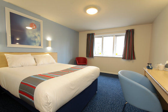 Travelodge Halifax Room photo